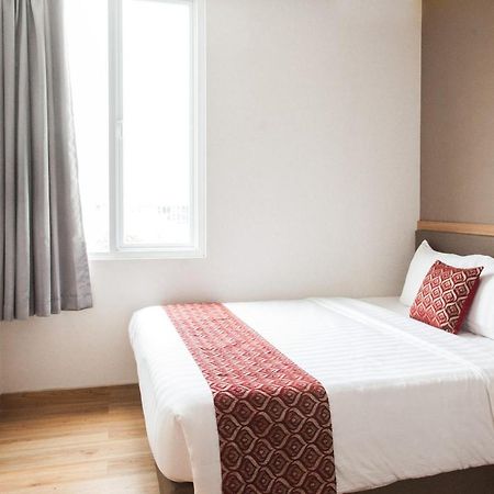 Grand Caman Hotel Bekasi Ngoại thất bức ảnh