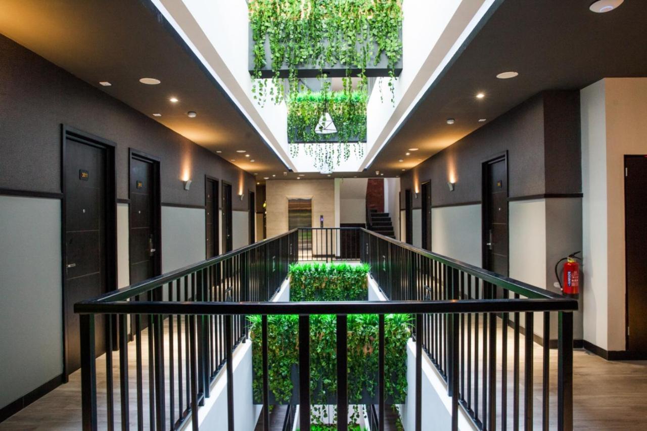 Grand Caman Hotel Bekasi Ngoại thất bức ảnh