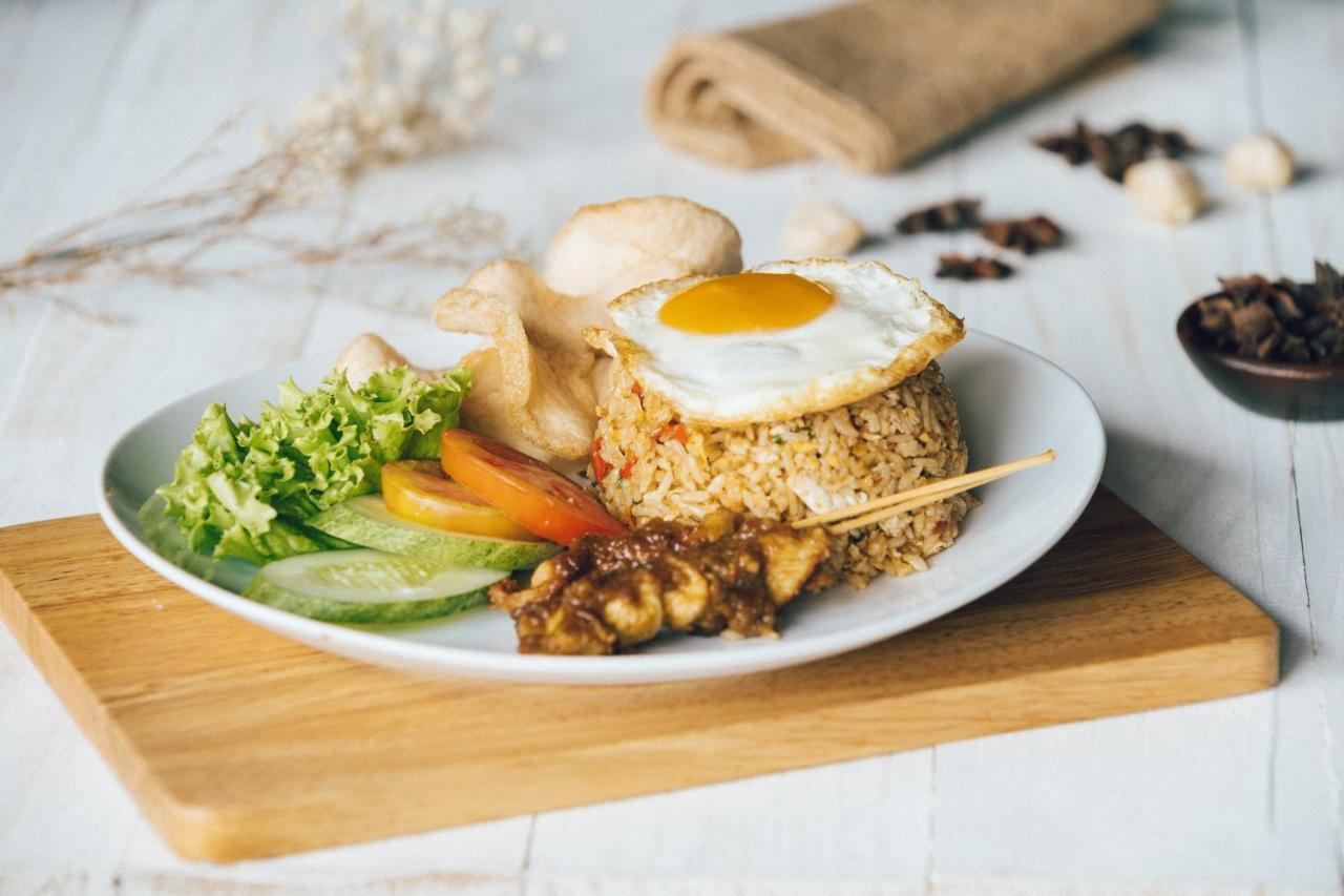 Grand Caman Hotel Bekasi Ngoại thất bức ảnh